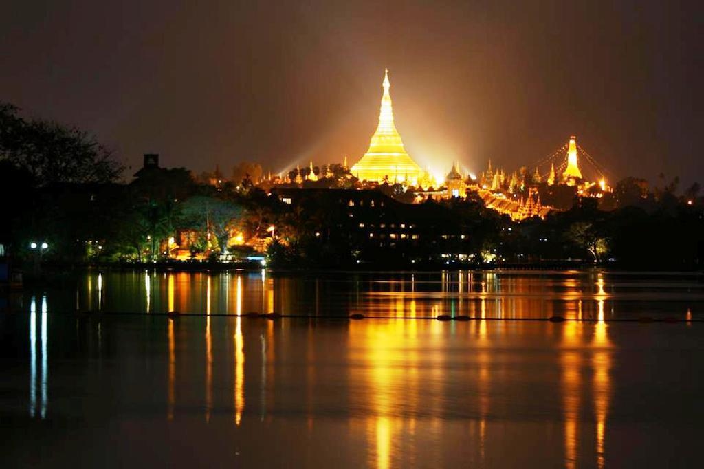 May Shan Hotel ย่างกุ้ง ภายนอก รูปภาพ