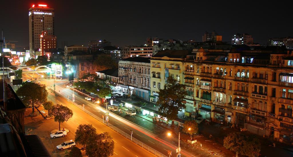 May Shan Hotel ย่างกุ้ง ภายนอก รูปภาพ