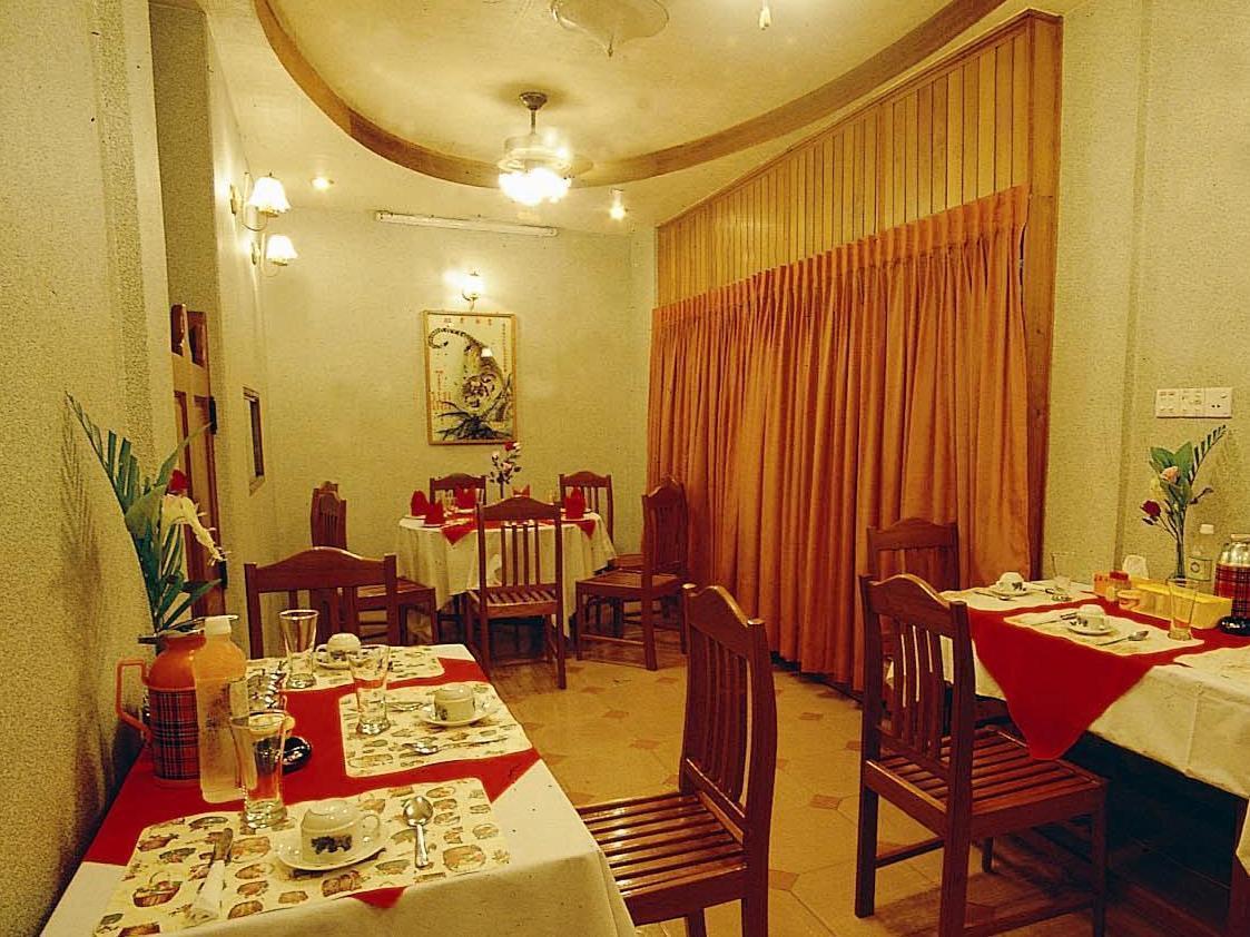 May Shan Hotel ย่างกุ้ง ภายนอก รูปภาพ